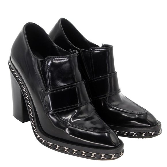 Chanel Signature Exotic Chain 38.5 Leather 2.55 Reissue Boots CC-0803N-0012 - Picture 6 of 11